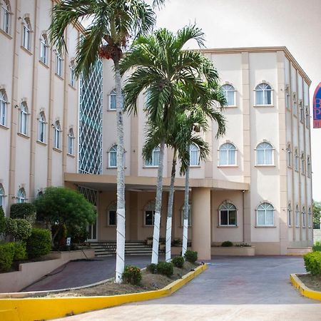 Hotel Baez Paraíso Exterior photo